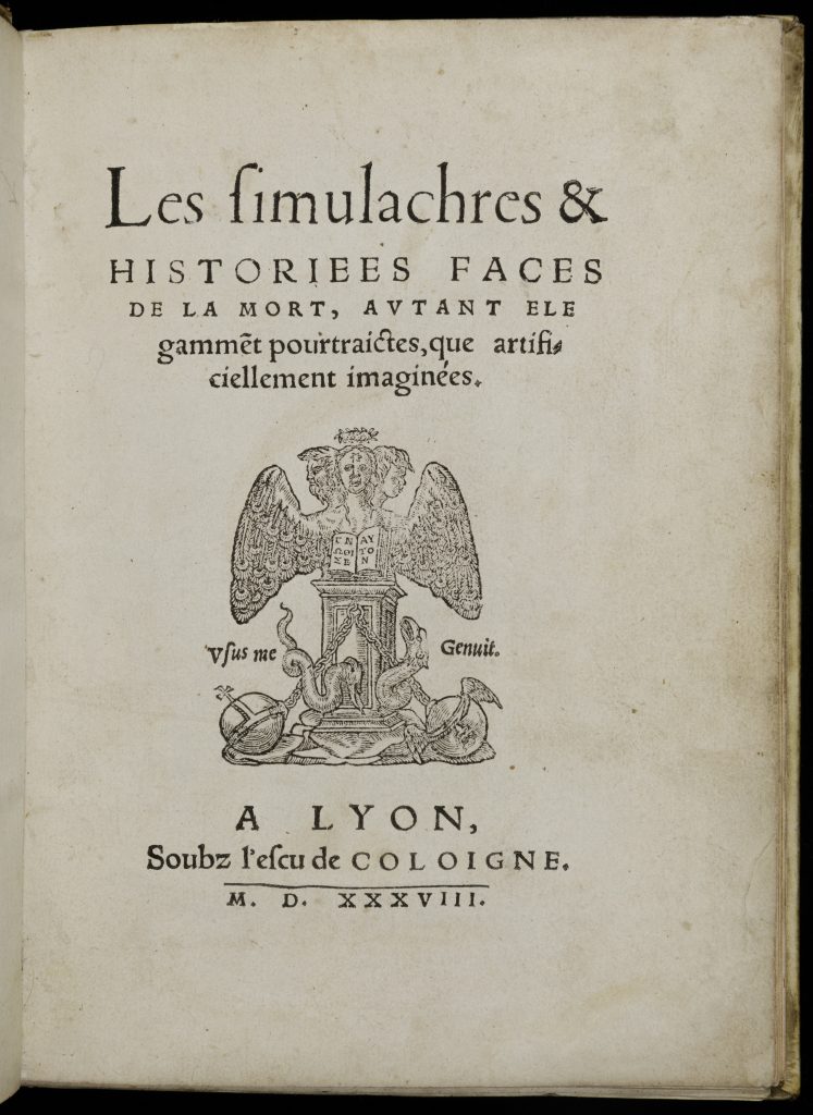 Single left-hand page of a printed book. Text is printed in a black 17th-century font in French. In the middle of the page is an illustration. It depicts a short, rectungular column wth a bust on top. The bust has three heads: that of an old bearded man facing left, that of a woman with a star on her forehead facing center, and that of a young beardless boy facing right. Instead of shoulders, they share a pair of feathered wings. Resting against the woman's chest is an open book with Greek letters on its pages. Two chains are attached to the top center front of the column. These extend to either side and are connected to orbs resting at the base of the column. The orb on the left has a band around its center and a cross on top. The orb on the right has wings. A serppent is moving through a hole in the center of the column. It's head, on the right-hand side, looks upwards.