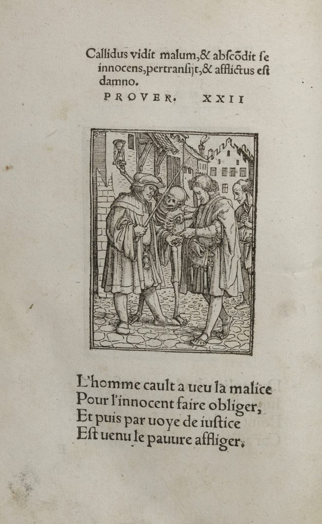 Page of an early printed book with a title in the top thrid, four lines of text in the bottom third, and a rectanular image in the middle. In the image on the left, two men in weathly Renaissance costume face each on a city street. They seem to be exchanging something. A skeleton stands in the gap between them, looking a the man on the left. The skeleton holds an hourglass above that man's head.
