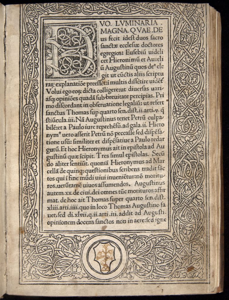 Right-hand page of an early printed book. The Latin text is surrounded by a decorative print border of interlocking vines.
